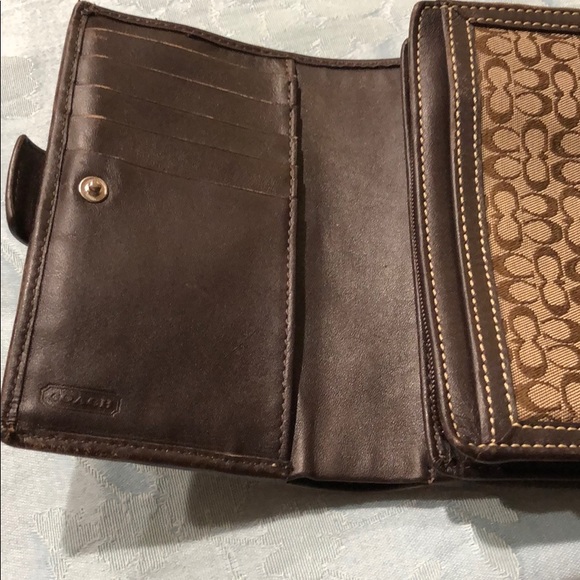 Coach Wallet - Picture 2 of 7